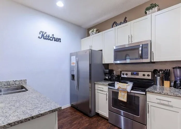 Enjoy A Cozy 3 Br/Clubhouse/Near Disney And More